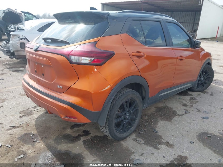 2023 Nissan Kicks Sr Xtronic Cvt