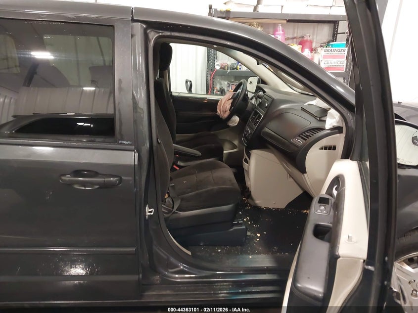 2C4RDGBGXCR341737 2012 Dodge Caravan 3.6 Grand Se/Avp black