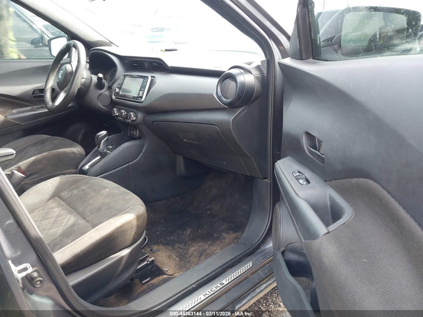 2020 Nissan Kicks S Xtronic Cvt