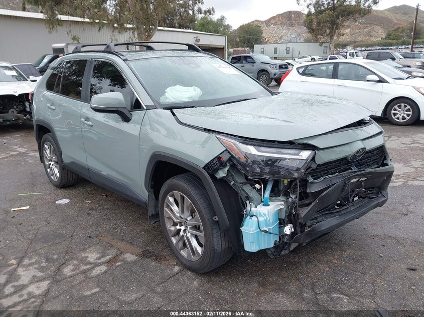 2022 Toyota Rav4 Xle Premium