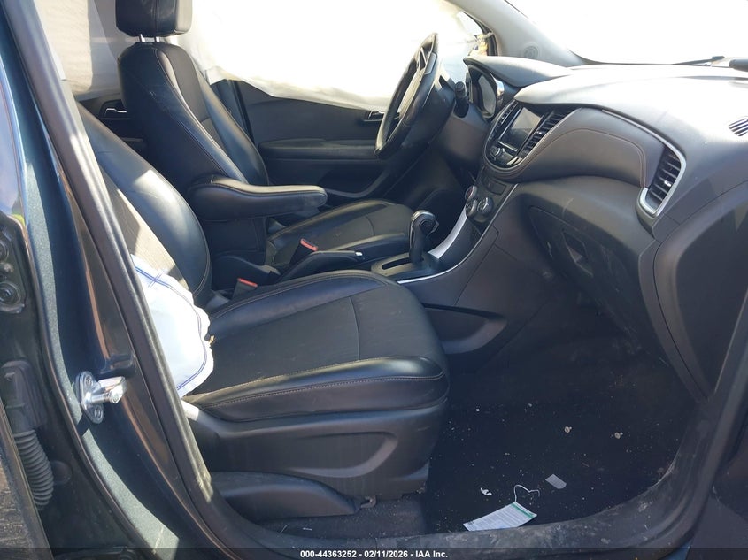 2022 Chevrolet Trax Fwd Lt