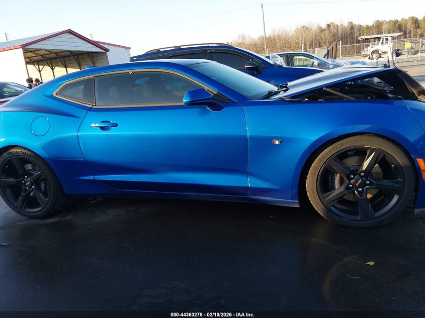 2018 Chevrolet Camaro 1Ss VIN: 1G1FF1R71J0138395 Lot: 44363278