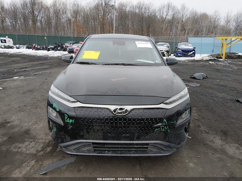 2021 Hyundai Kona Electric Limited VIN: KM8K33AG4MU111125 Lot: 44363301
