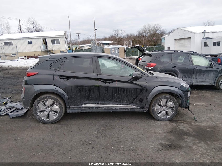 2021 Hyundai Kona Electric Limited VIN: KM8K33AG4MU111125 Lot: 44363301