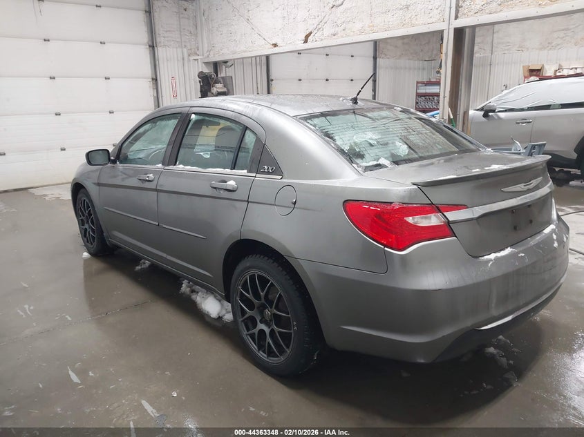 2012 Chrysler 200 Touring