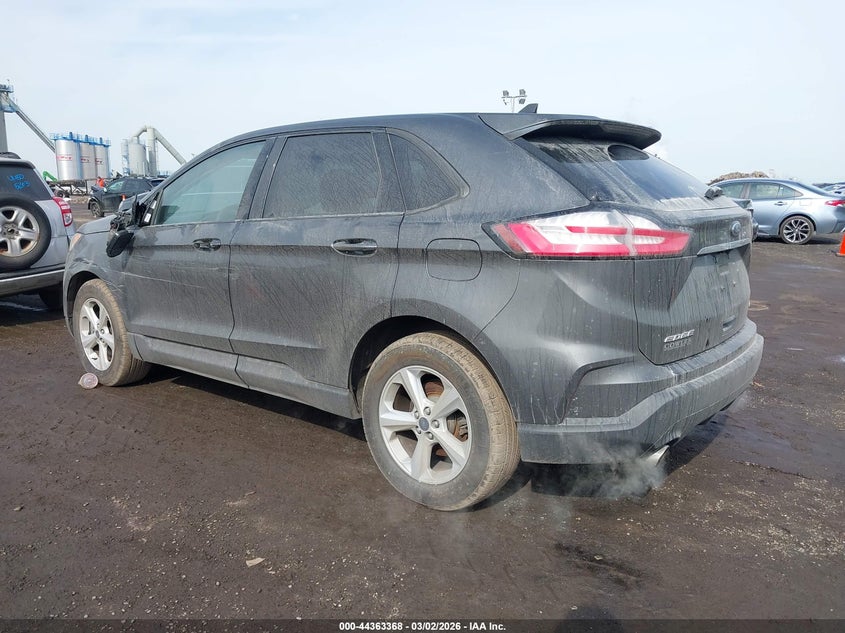 2020 Ford Edge Se