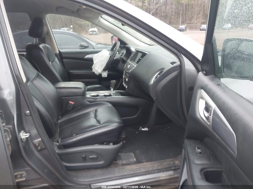 2019 Nissan Pathfinder Sl