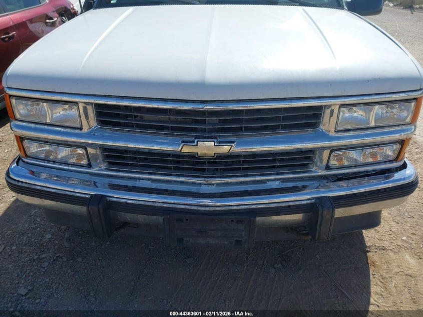 1999 Chevrolet Suburban 1500 Lt VIN: 1GNFK16R3XJ559151 Lot: 44363601