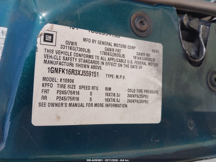 1999 Chevrolet Suburban 1500 Lt VIN: 1GNFK16R3XJ559151 Lot: 44363601