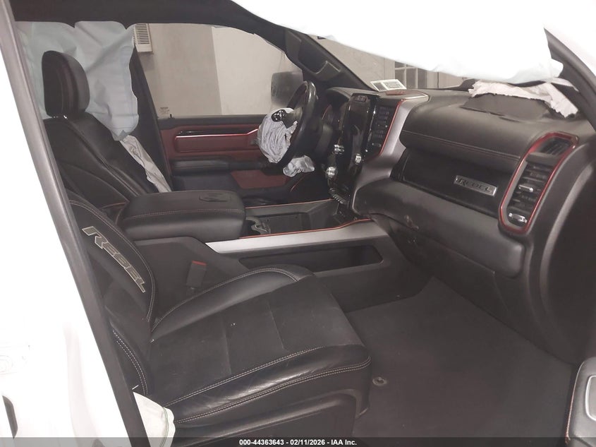 2019 Ram 1500 Rebel 4X4 5'7 Box