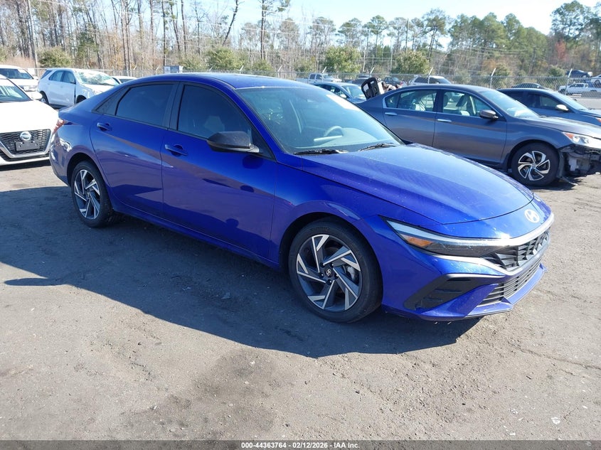HYUNDAI ELANTRA SEL SPORT 2025