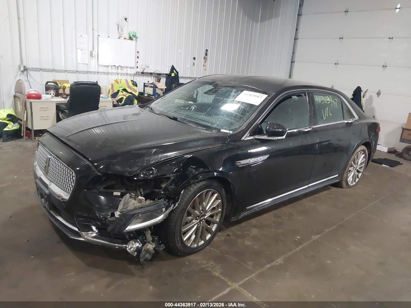 2017 Lincoln Continental Select