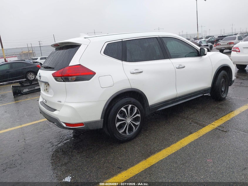 2017 Nissan Rogue S