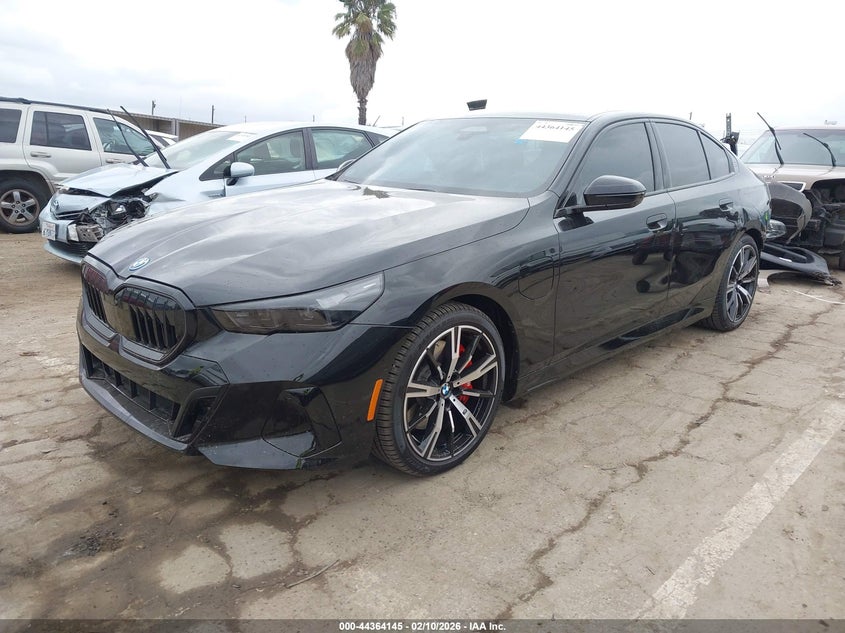 2026 BMW 550E xDrive