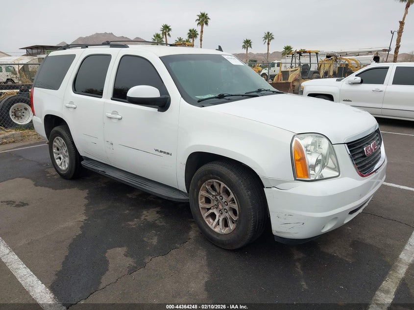 2014 GMC YUKON SLE