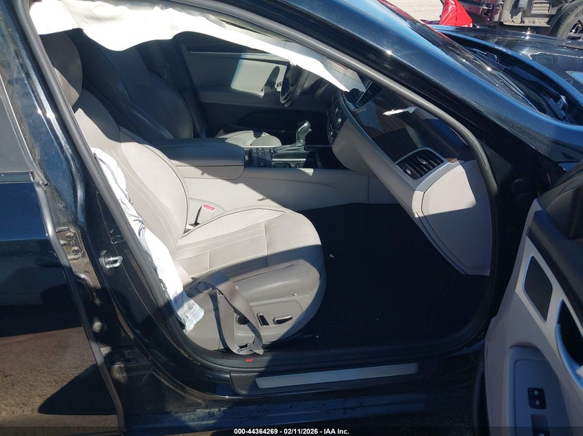 2015 Hyundai Genesis 3.8