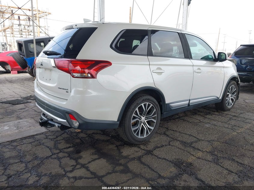 2018 Mitsubishi Outlander Se
