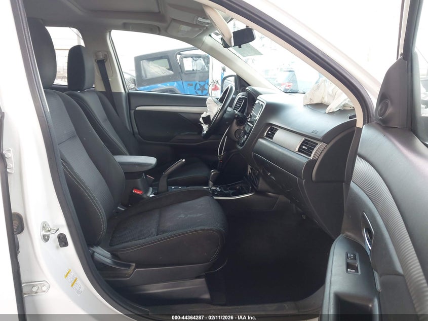 2018 Mitsubishi Outlander Se