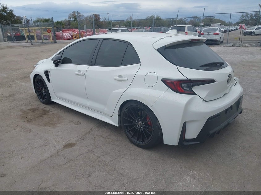2024 TOYOTA GR COROLLA auction photo 3