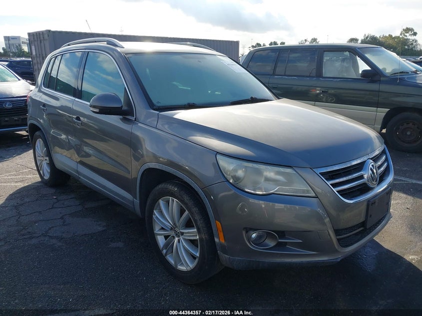 2009 Volkswagen Tiguan S/Se/Sel