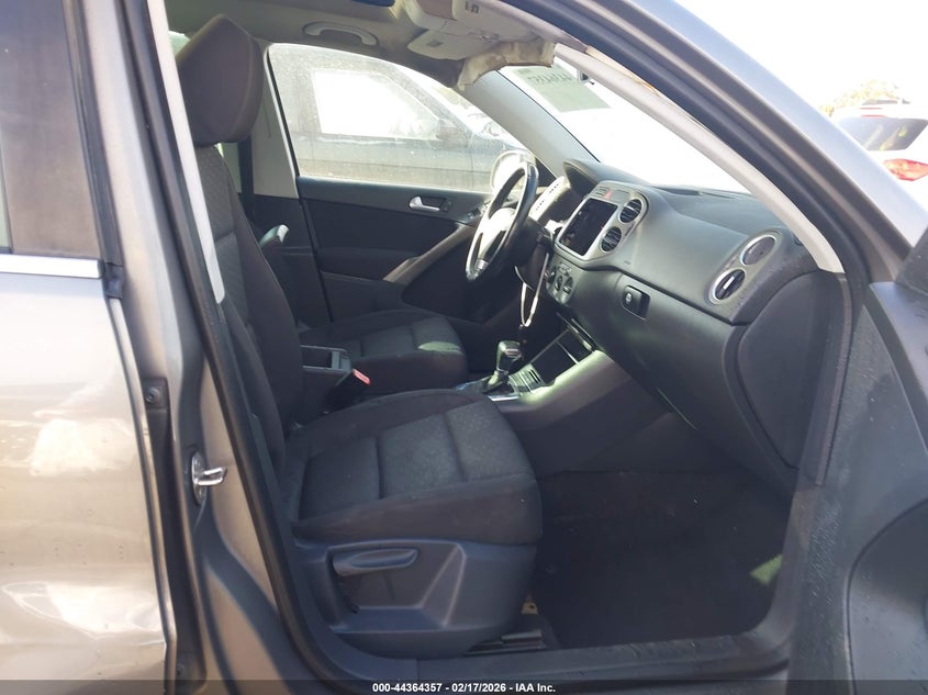 2009 Volkswagen Tiguan S/Se/Sel