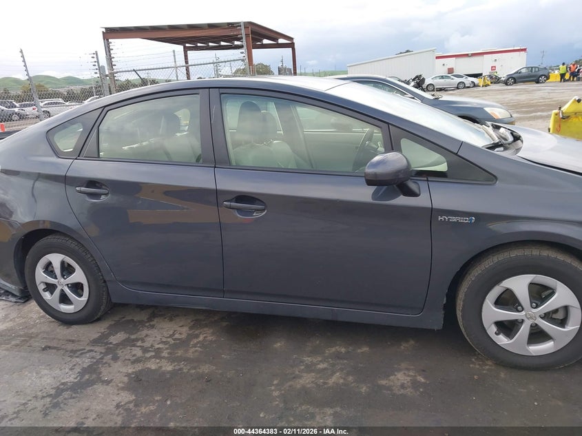 2015 Toyota Prius Four VIN: JTDKN3DU9F0454149 Lot: 44364383