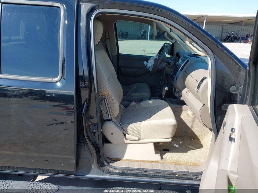 2014 Nissan Frontier Sv