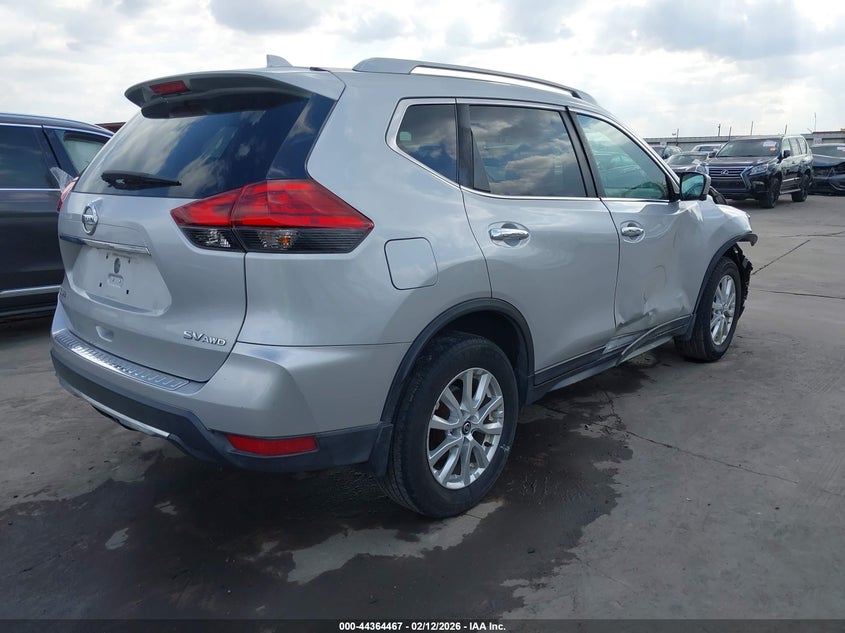 2017 Nissan Rogue Sv