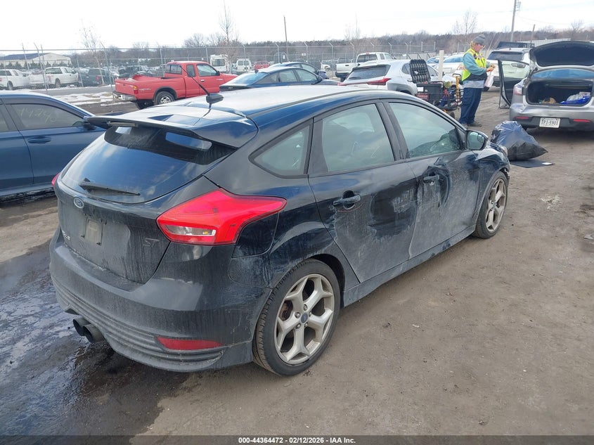 2016 Ford Focus St