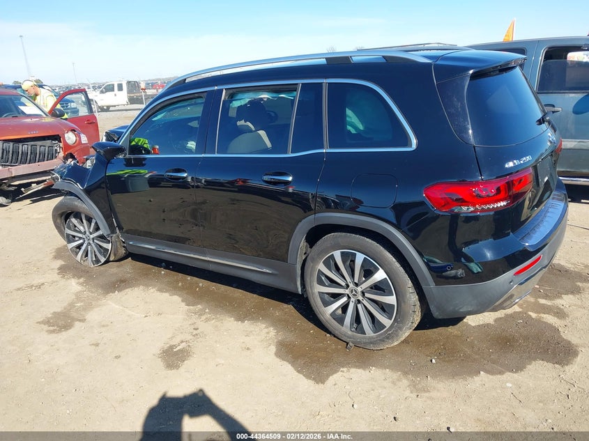 2022 Mercedes-Benz Glb 250