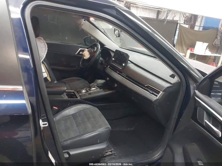 2022 Mitsubishi Outlander Black Edition S-Awc/Se 2.5 S-Awc/Se Launch Edition S-Awc