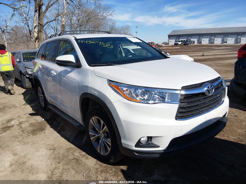 5TDBKRFH6FS116278 2015 Toyota Highlander Le Plus V6 auction photo 1