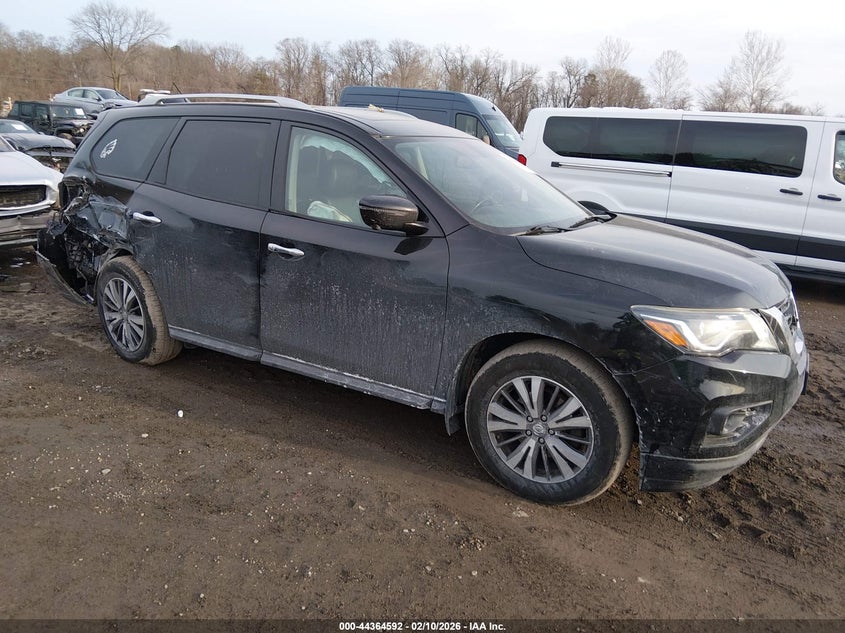 2017 Nissan Pathfinder Sl