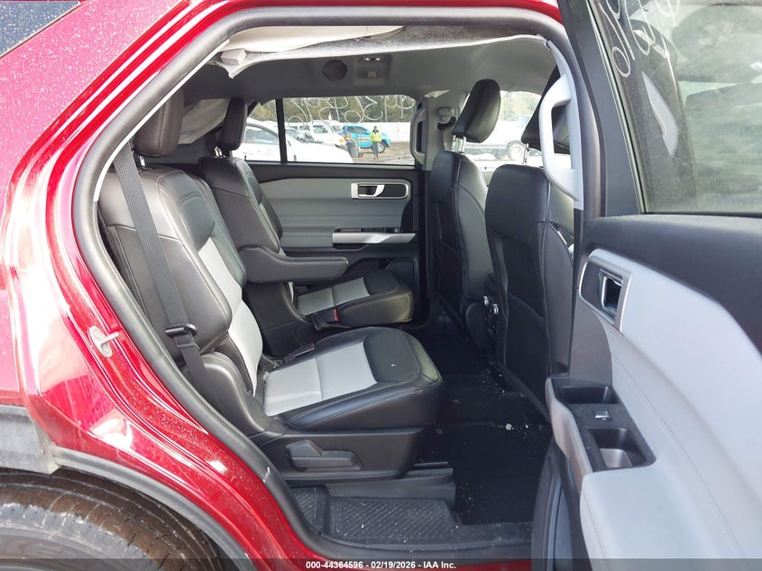 2022 Ford Explorer Xlt VIN: 1FMSK8DH5NGC44724 Lot: 44364596