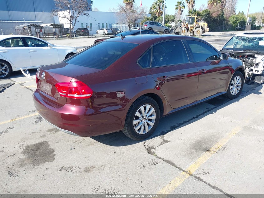 2013 Volkswagen Passat S