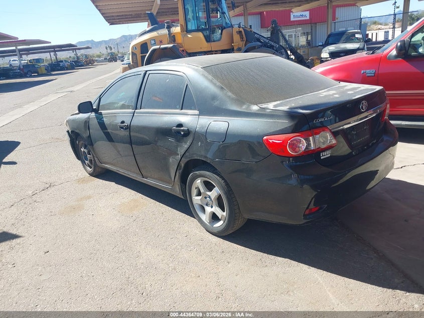 Vin: 2t1bu4ee6cc853957, lot: 44861171, toyota corolla le 20123