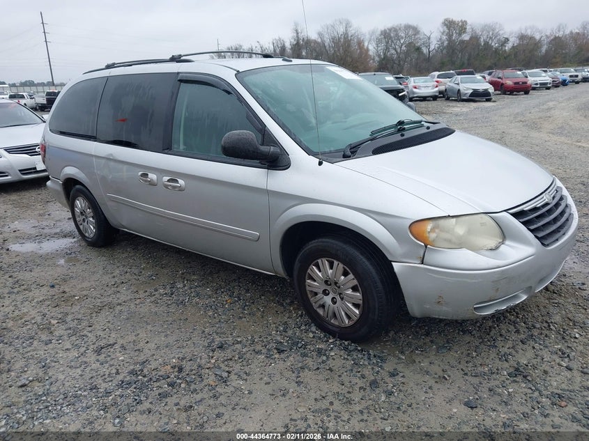 2007 Chrysler Town & Country Lx