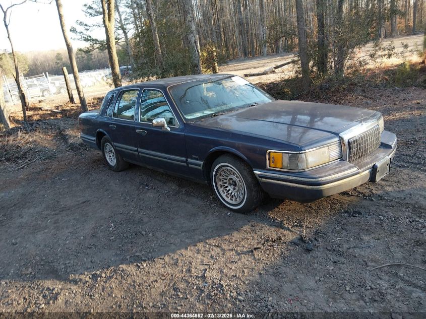 1994 Lincoln Town Car Signature/Tournament