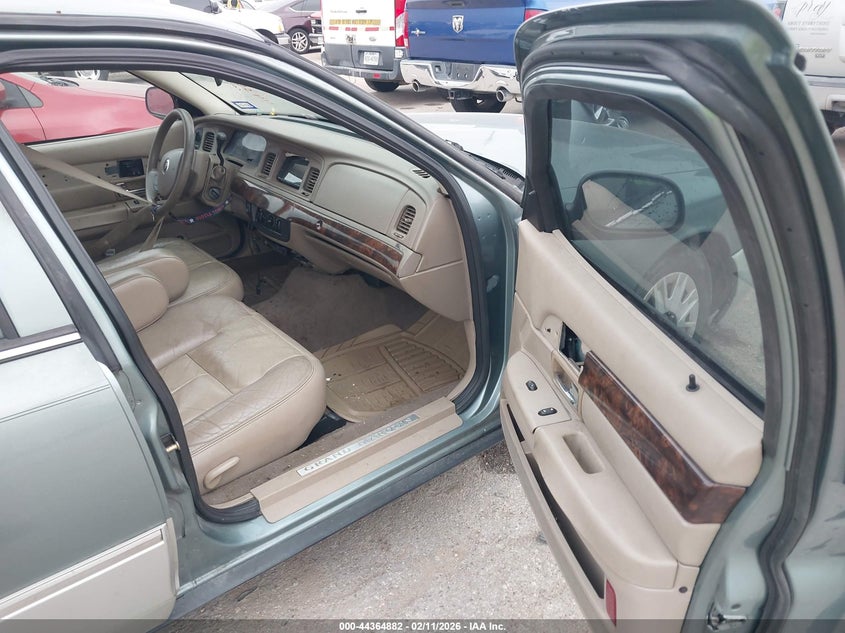 2005 Mercury Grand Marquis Gs