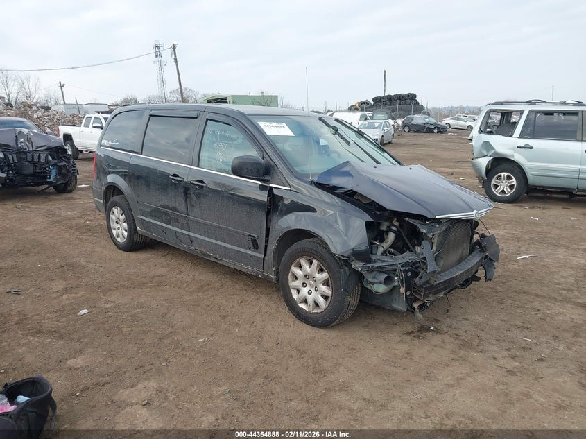 2009 Chrysler Town & Country Lx