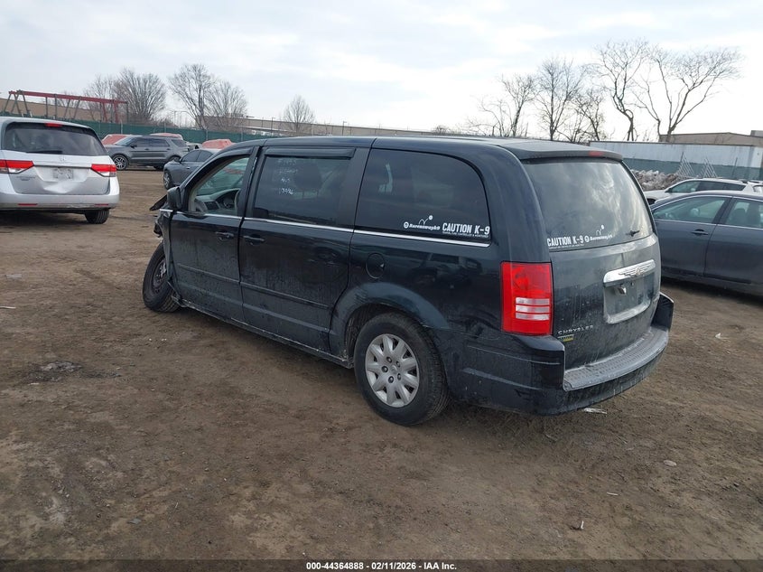 2009 Chrysler Town & Country Lx