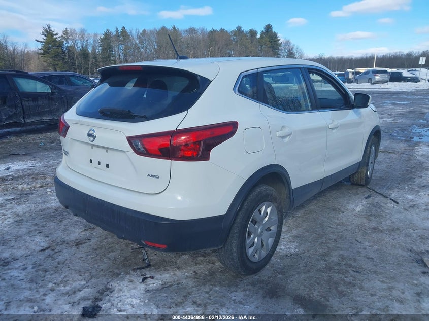 2018 Nissan Rogue Sport S