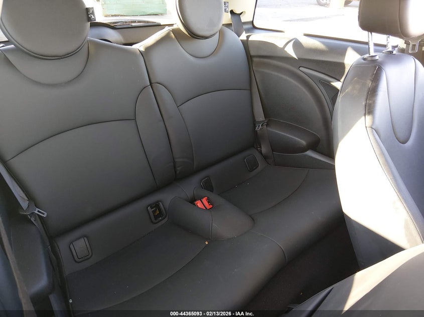 2013 Mini Hardtop Cooper VIN: WMWSU3C58DT682407 Lot: 44365093