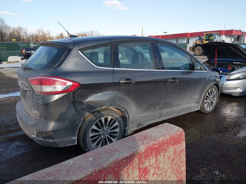 2017 Ford C-Max Hybrid Titanium