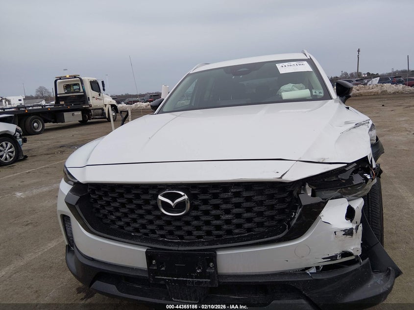 2025 Mazda Cx-50 2.5 S Preferred Package VIN: 7MMVABBM3SN352543 Lot: 44365186