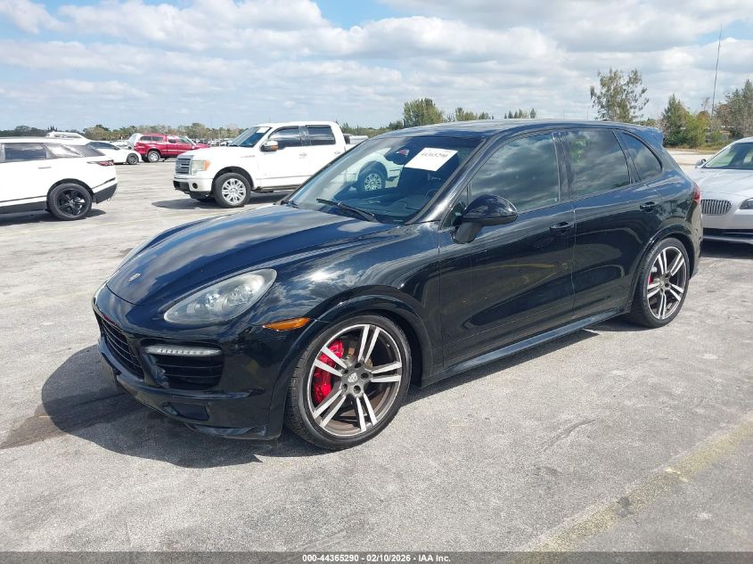 2013 Porsche Cayenne Gts