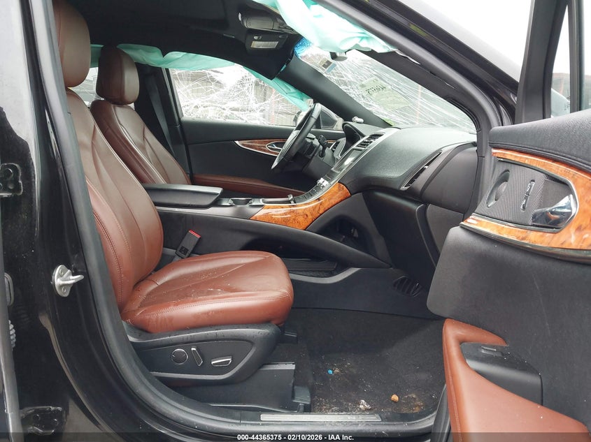 2020 Lincoln Nautilus Reserve