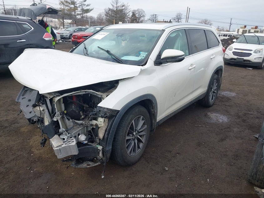 2019 Toyota Highlander Xle