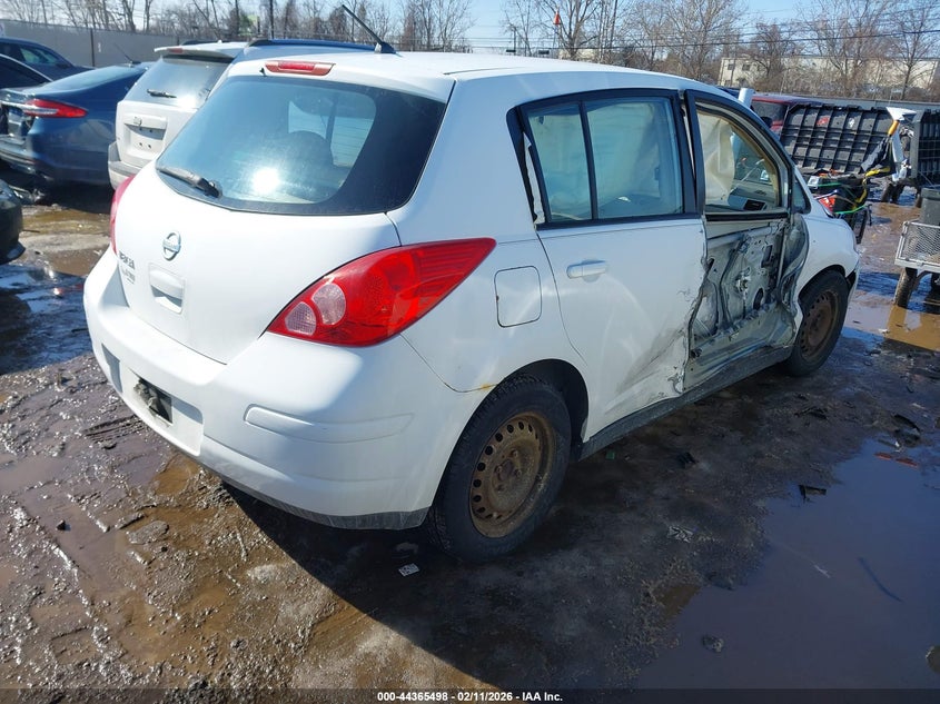 2009 Nissan Versa 1.8S
