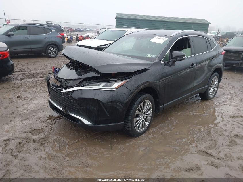 2022 Toyota Venza Xle